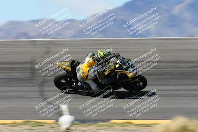 media/Apr-05-2024-Apex Assassins-CVMA Friday Practice (Fri) [[ee2ef04f2b]]/3-Racer 2/Session 3 (Bowl Speed Pans)/
